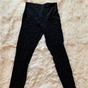 Lululemon Leopard Print 7/8 Leggings